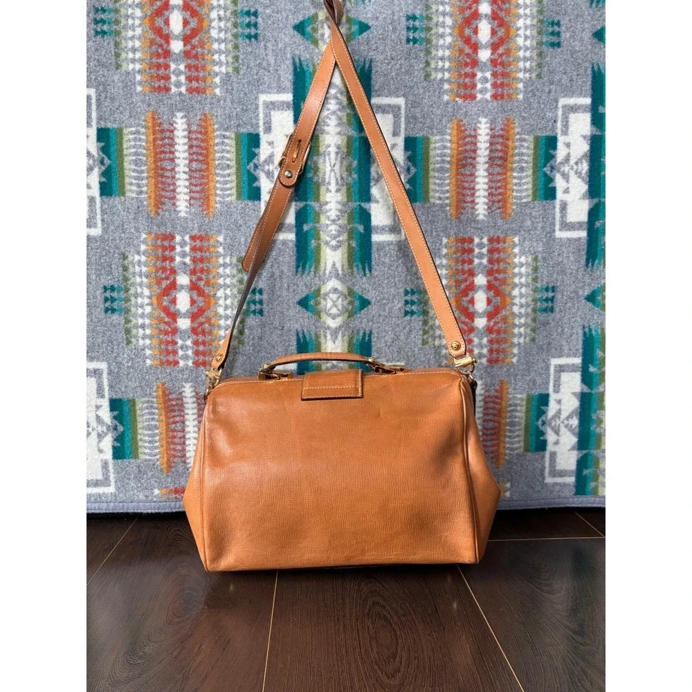 Vintage Hartmann Tan‎ Leather Satchel Handbag with Strap Gold Clasp